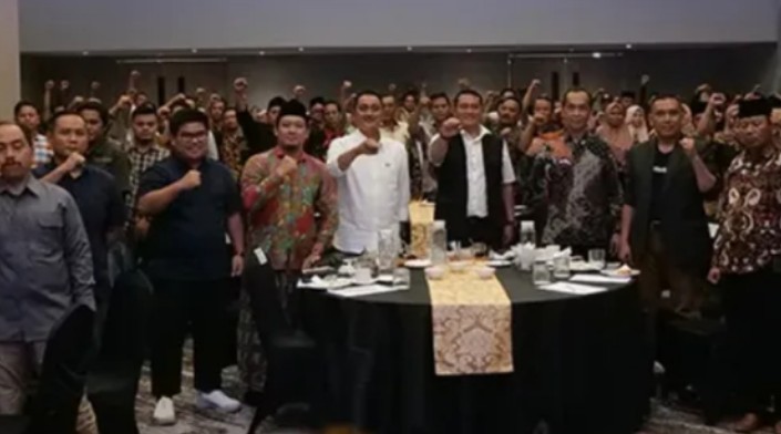 Screenshot_2025_1118_213919