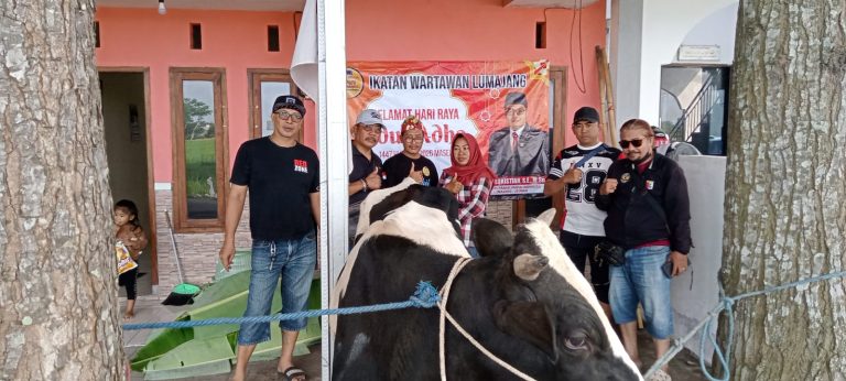 H. Nizar Zulmi Ketua Ikatan Wartawan Lumajang: Ini Bukti Insan Pers Hadir Ditengah Tengan Masyarakat